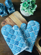 Load image into Gallery viewer, Block Printed Mittens(Set of 2)