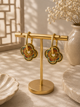 Load image into Gallery viewer, Nyonya Gold Earring
