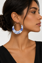 Load image into Gallery viewer, Ming Bloom Hoops