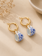 Load image into Gallery viewer, Imperial Cup Earrings