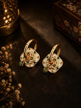 Load image into Gallery viewer, Orchid Blush Earrings