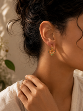 Load image into Gallery viewer, Koon Seng Bloom Earring