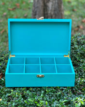 Load image into Gallery viewer, Straits Sensation Teal Box
