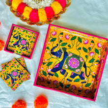 Load image into Gallery viewer, Royal Elephant Tray and Coaster Set