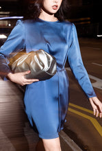 Load image into Gallery viewer, Silver Paparazzi bag