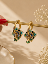 Load image into Gallery viewer, Emerald Hill Earrings
