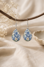 Load image into Gallery viewer, Retro Bloom Earrings
