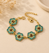 Load image into Gallery viewer, Duxton Hill Bracelet

