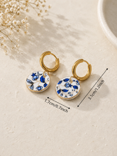 Load image into Gallery viewer, Imperial Saucer Earrings
