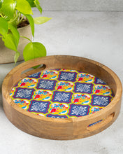 Load image into Gallery viewer, Hands Together Series Mangowood Tray

