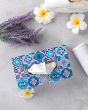 Load image into Gallery viewer, Nyla : The Lazuli Series Tissue Box Holder
